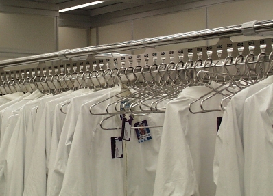 Cleanroom Hanger